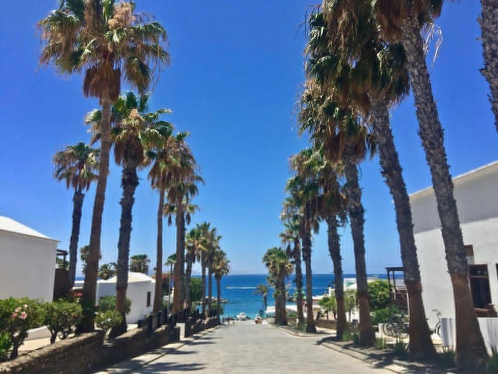 Playa Blanca Holiday Villas