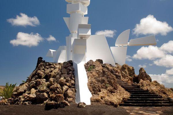 Things to do in Lanzarote - Cesar Manrique Lanzarote Tour