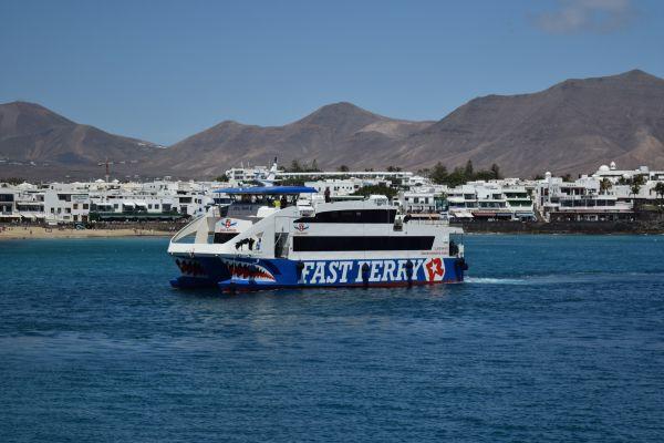 Things to do in Lanzarote - Ferry Lanzarote Fuerteventura (WITH BUS PICK UP)